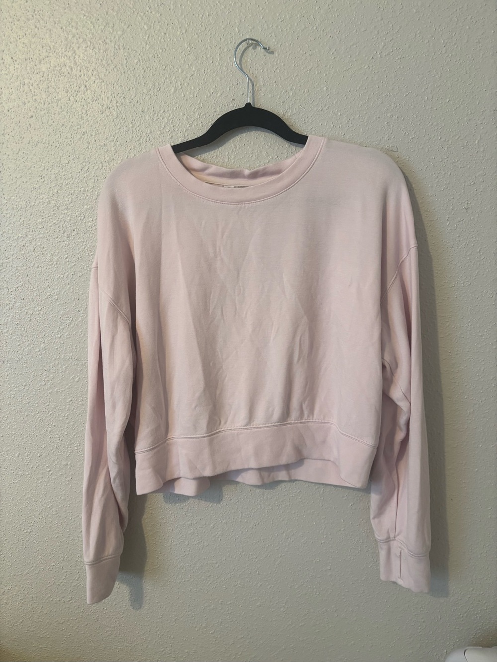Danskin Pale Pink Cropped Crewneck Sweatshirt